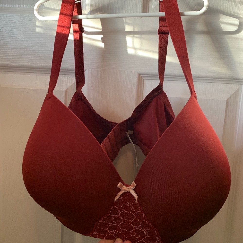 Cute Burgundy Wireless Bra